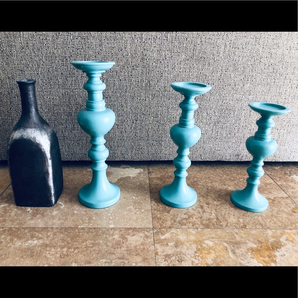 Candleholders and vase